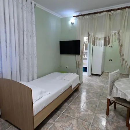 Familiar * Vlorë